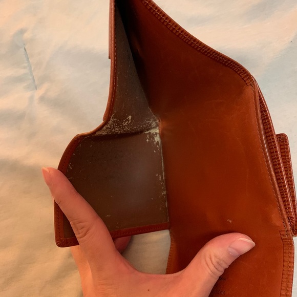 Louis Vuitton EPI unisex wallet - Picture 4 of 6